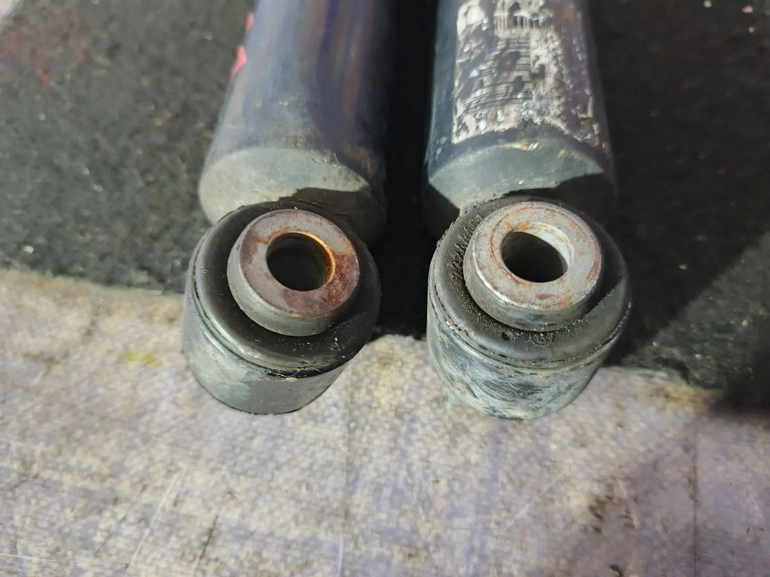 Амортизатор подвески Citroen DS 3 S