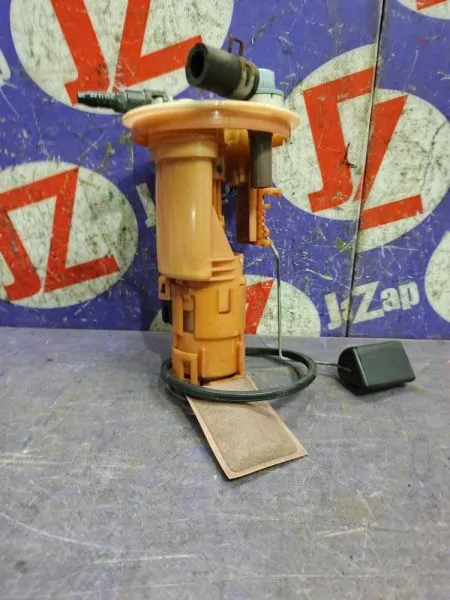 Насос топливный Daihatsu Mira L275S