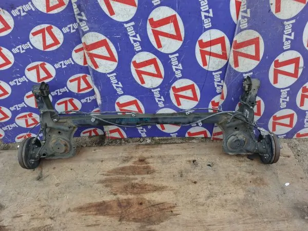 Балка поперечная Toyota Passo KGC30