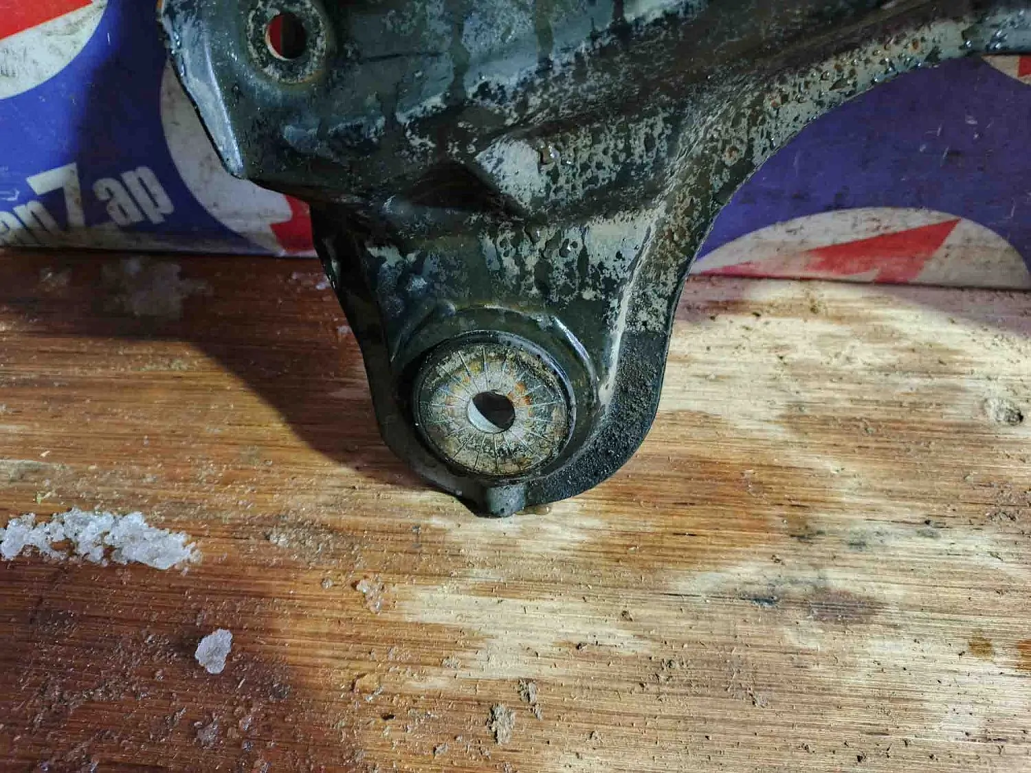 Балка поперечная Audi A3 8L