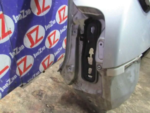 Крыло заднее Nissan March AK12