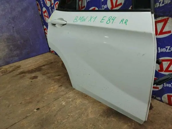 Дверь боковая BMW X1 E84