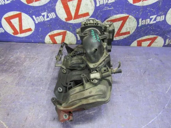 Коллектор впускной Volkswagen Touran 1T3