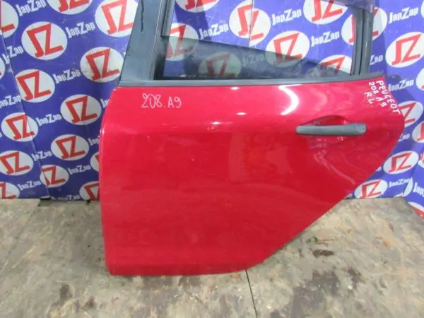 Дверь боковая Peugeot 208 A9