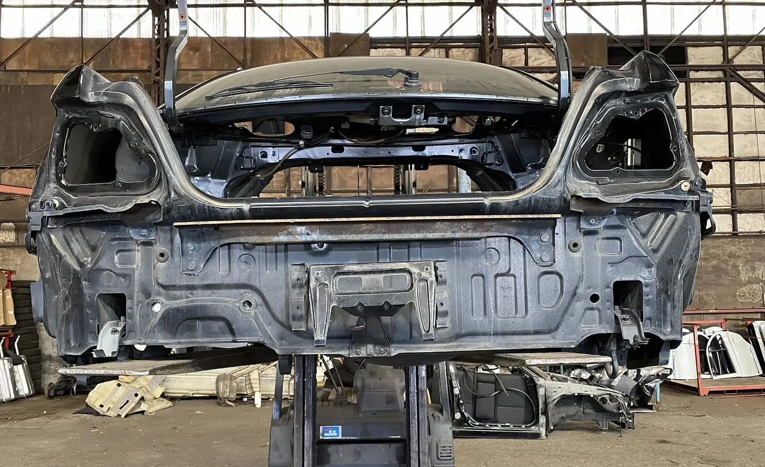 Крыло заднее Subaru Impreza GDA