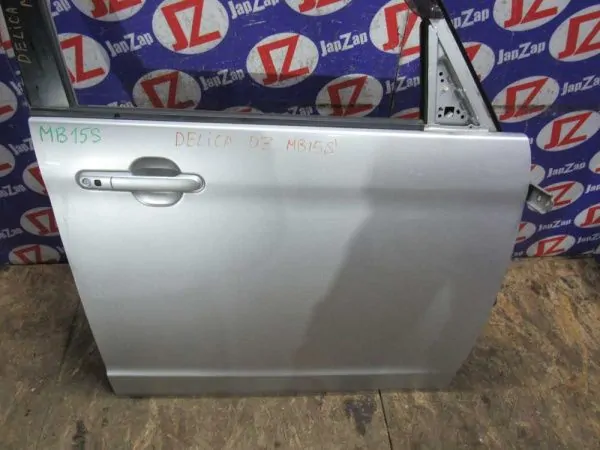 Дверь боковая Mitsubishi Delica D2 MB15S