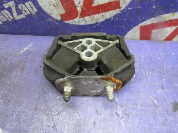 Подушка двигателя Opel Astra F