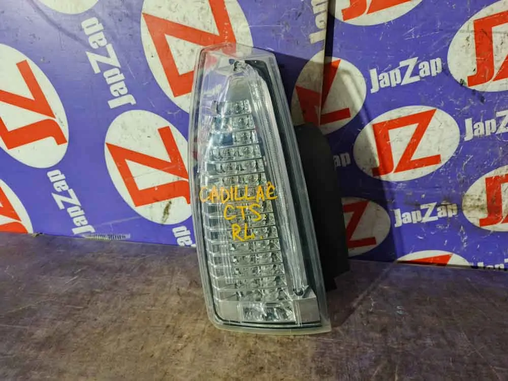 Фонарь задний Cadillac CTS 