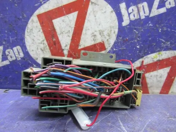 Блок предохранителей, реле Chrysler PT Cruiser PT