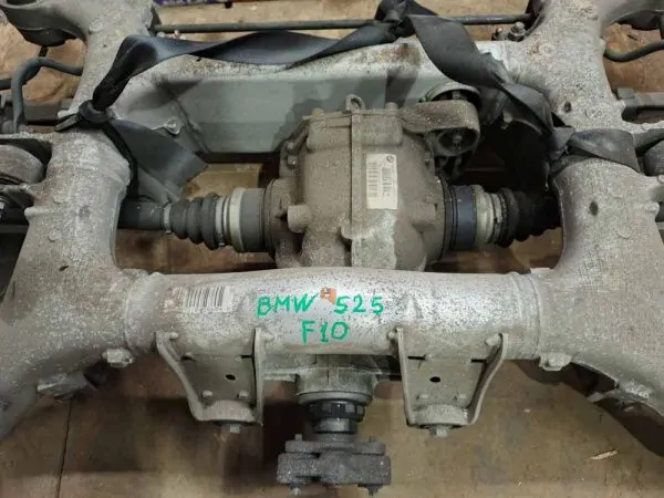 Балка поперечная BMW 5 серия F10