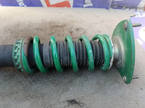 Стойка подвески Subaru Impreza GDA