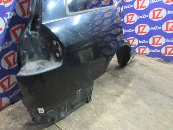 Крыло заднее Nissan Wingroad Y11