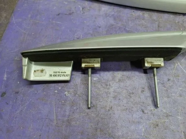 Рейлинг Peugeot 407 6E