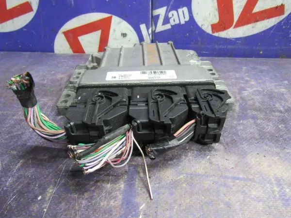 Блок управления двигателем Renault Captur 