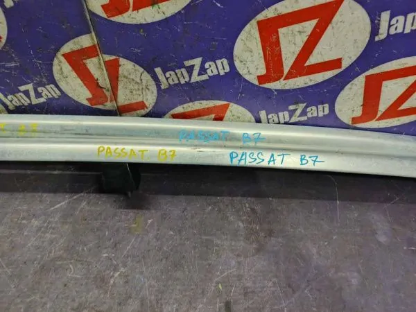 Рейлинг Volkswagen Passat B7