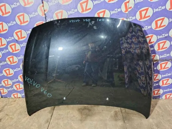 Капот Volvo V60 FW45
