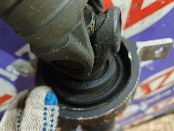 Карданный вал BMW X1 E84