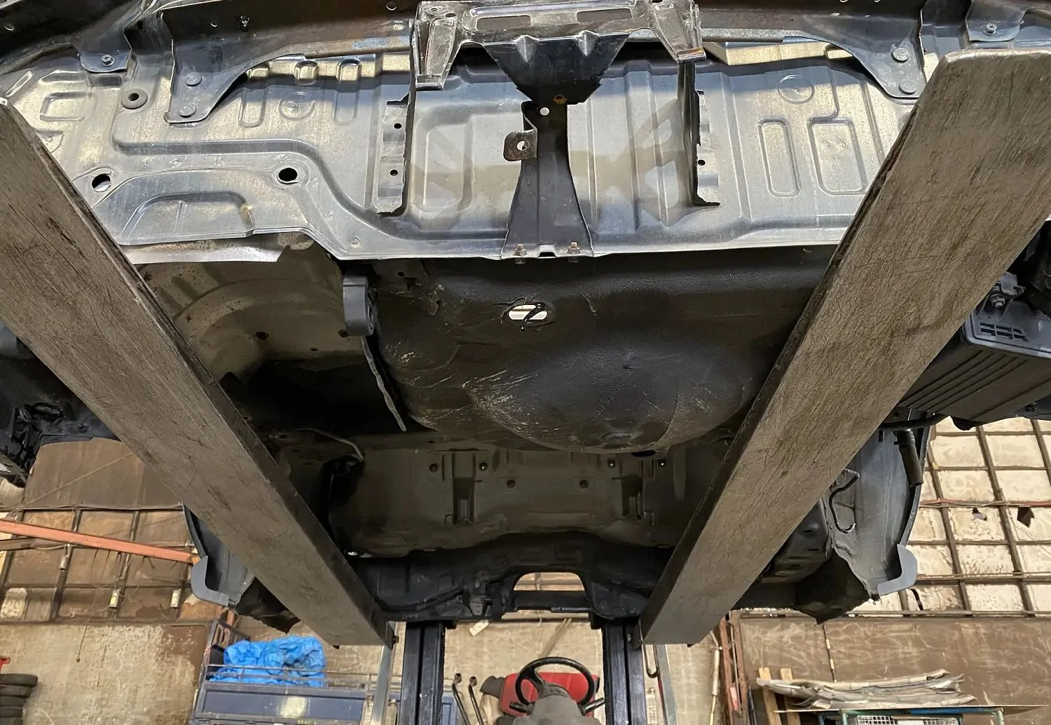 Крыло заднее Subaru Impreza GDA