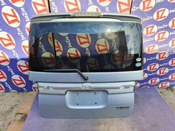 Дверь багажника Daihatsu Tanto L375S
