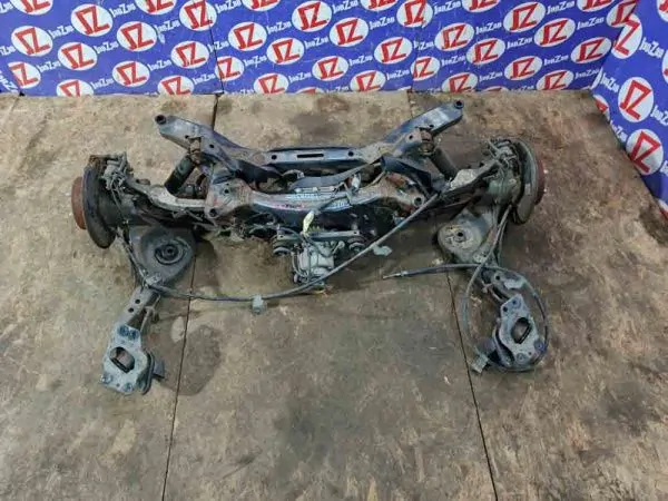 Балка поперечная Nissan Qashqai J10