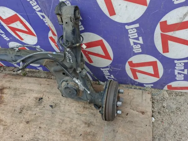 Балка поперечная Toyota Passo KGC30