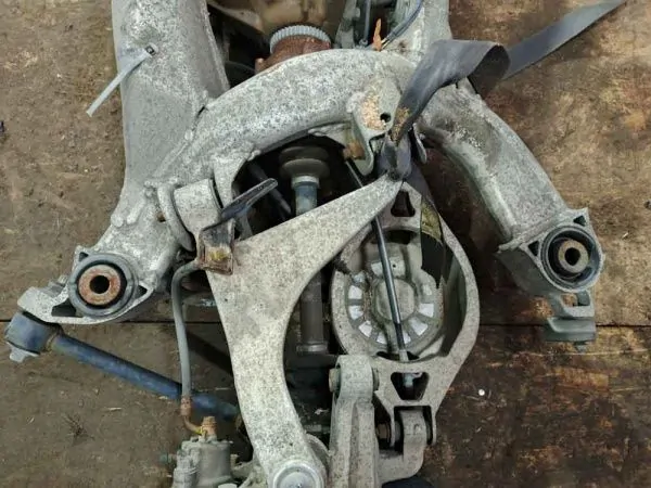 Балка поперечная Nissan Skyline V35