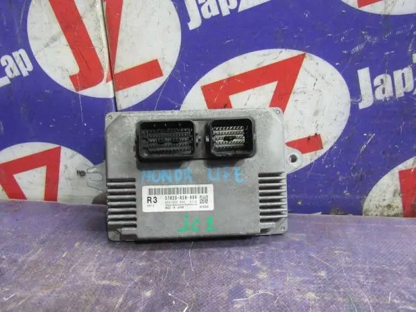 Блок управления двигателем Honda Life JC1