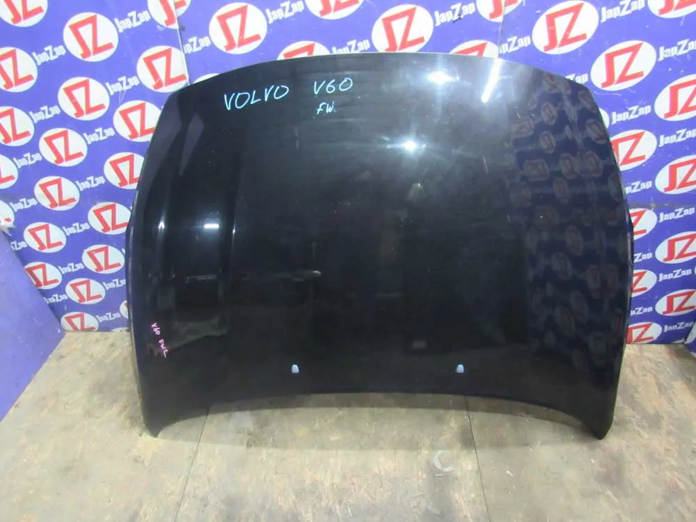 Капот Volvo V60 FW45
