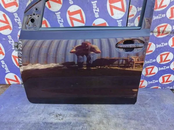 Дверь боковая Toyota Passo KGC30