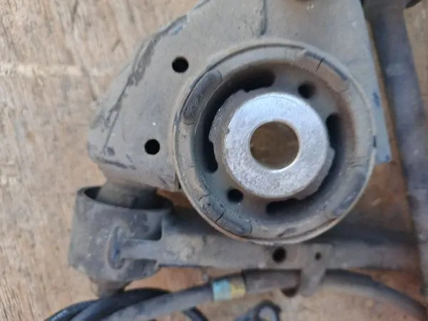 Балка поперечная Subaru Impreza GH2