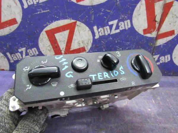 Блок управления климат-контролем Daihatsu Terios Kid J111G