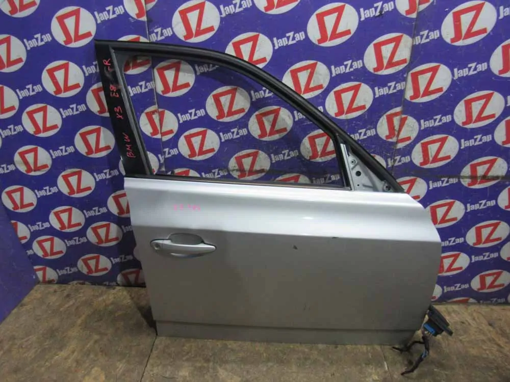 Дверь боковая BMW X3 E83