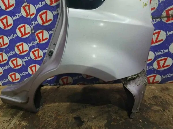 Крыло заднее Nissan Note E11