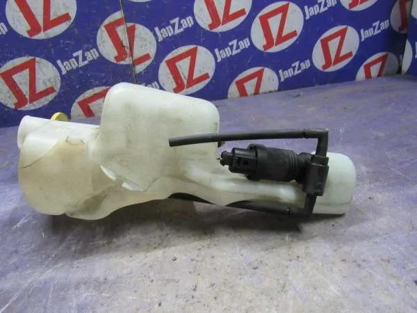 Бачок омывателя Dodge Caliber PM