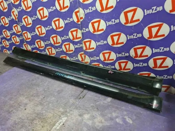 Порог пластиковый Subaru Legacy BL5