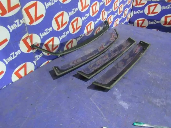 Ветровик для автомобиля Toyota Corolla Spacio