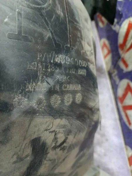 Подкрылок Cadillac CTS 