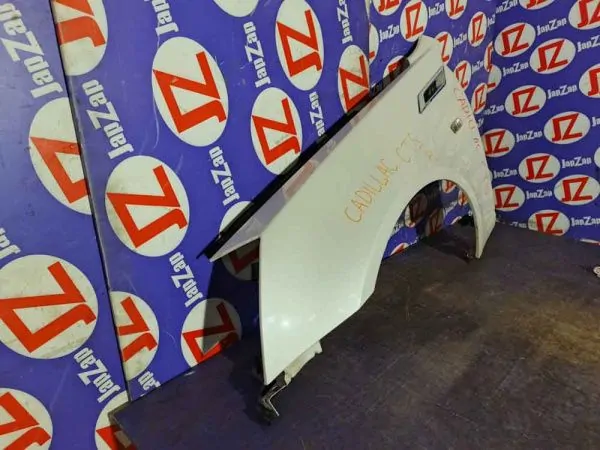 Крыло переднее Cadillac CTS 