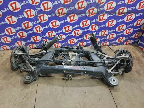 Балка поперечная Mercedes-Benz C-класс W204 Балка поперечная Mercedes-Benz C-класс W204