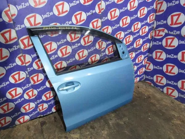 Дверь боковая Toyota Passo KGC30