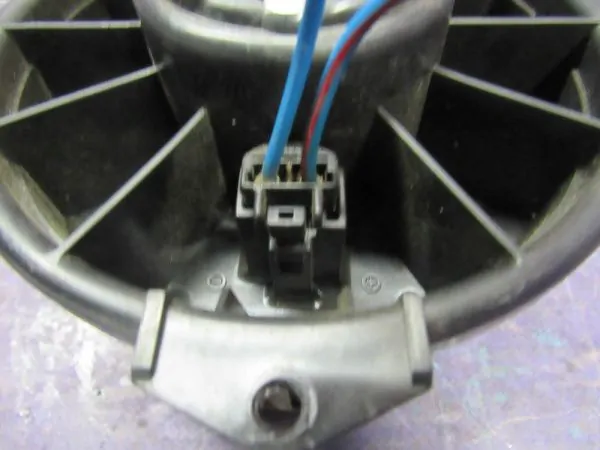 Мотор печки Toyota Passo KGC10