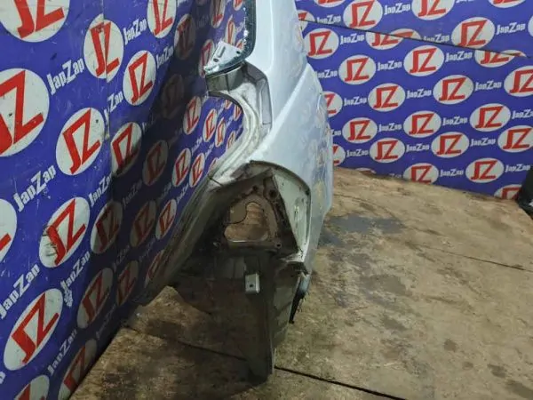 Крыло заднее Nissan Tiida C11