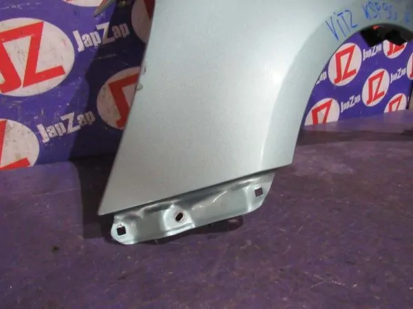 Крыло переднее Toyota Vitz KSP90