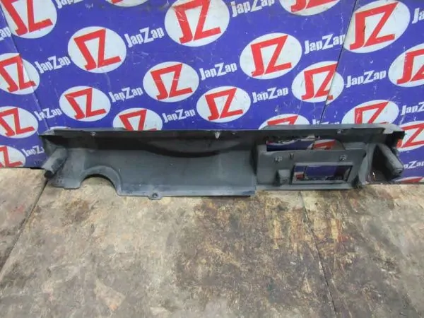 Бампер задний Mitsubishi Pajero Mini H58A