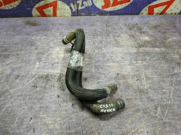 Патрубок системы охлаждения Cadillac CTS 