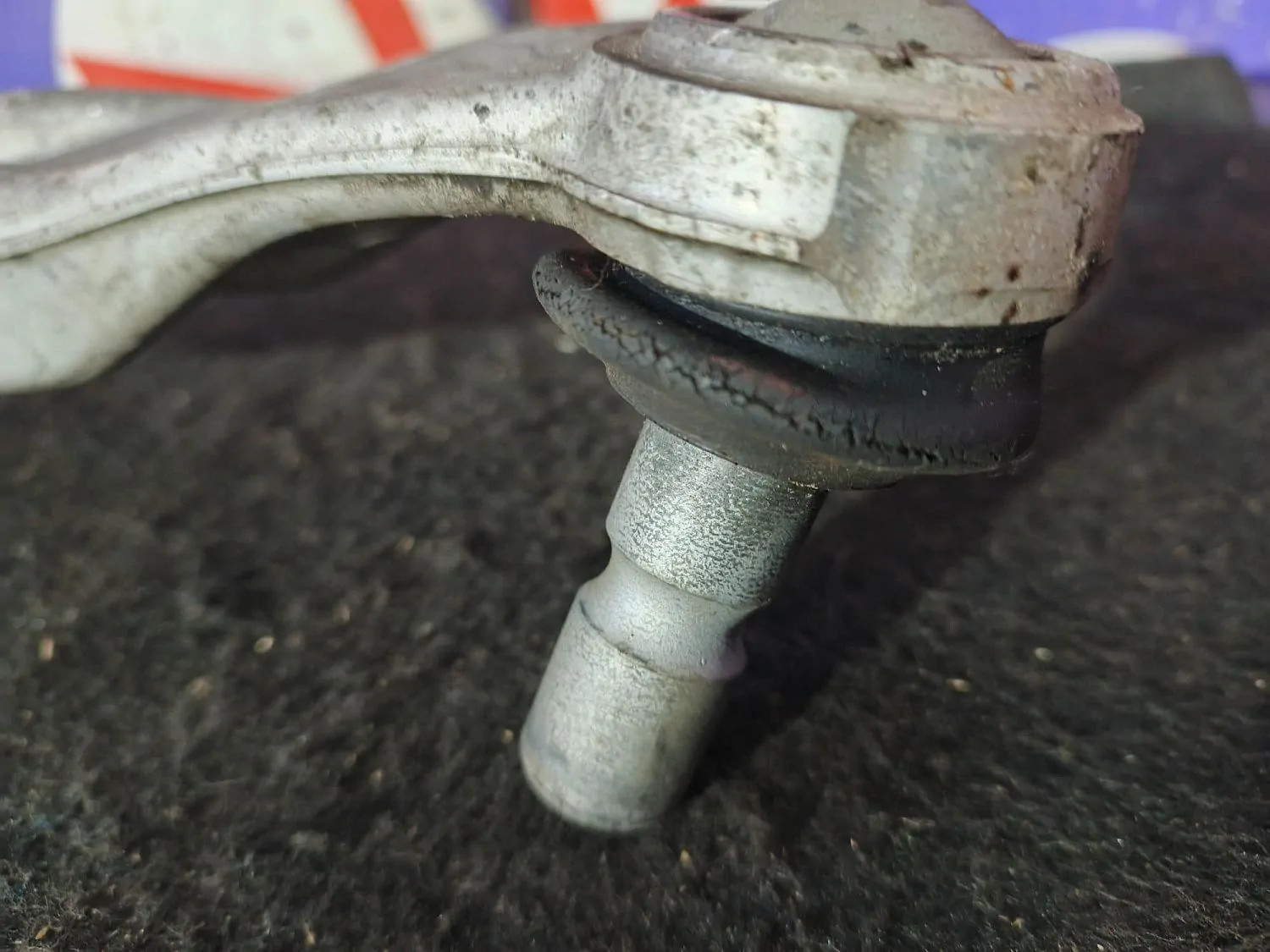 Рычаг Nissan Teana L33