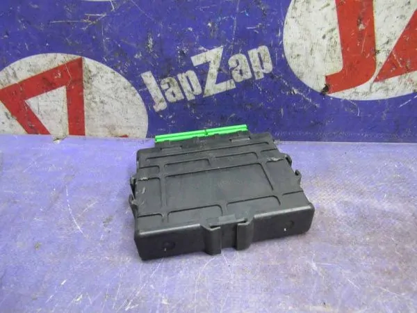 Электроблок Toyota Mark X GRX120