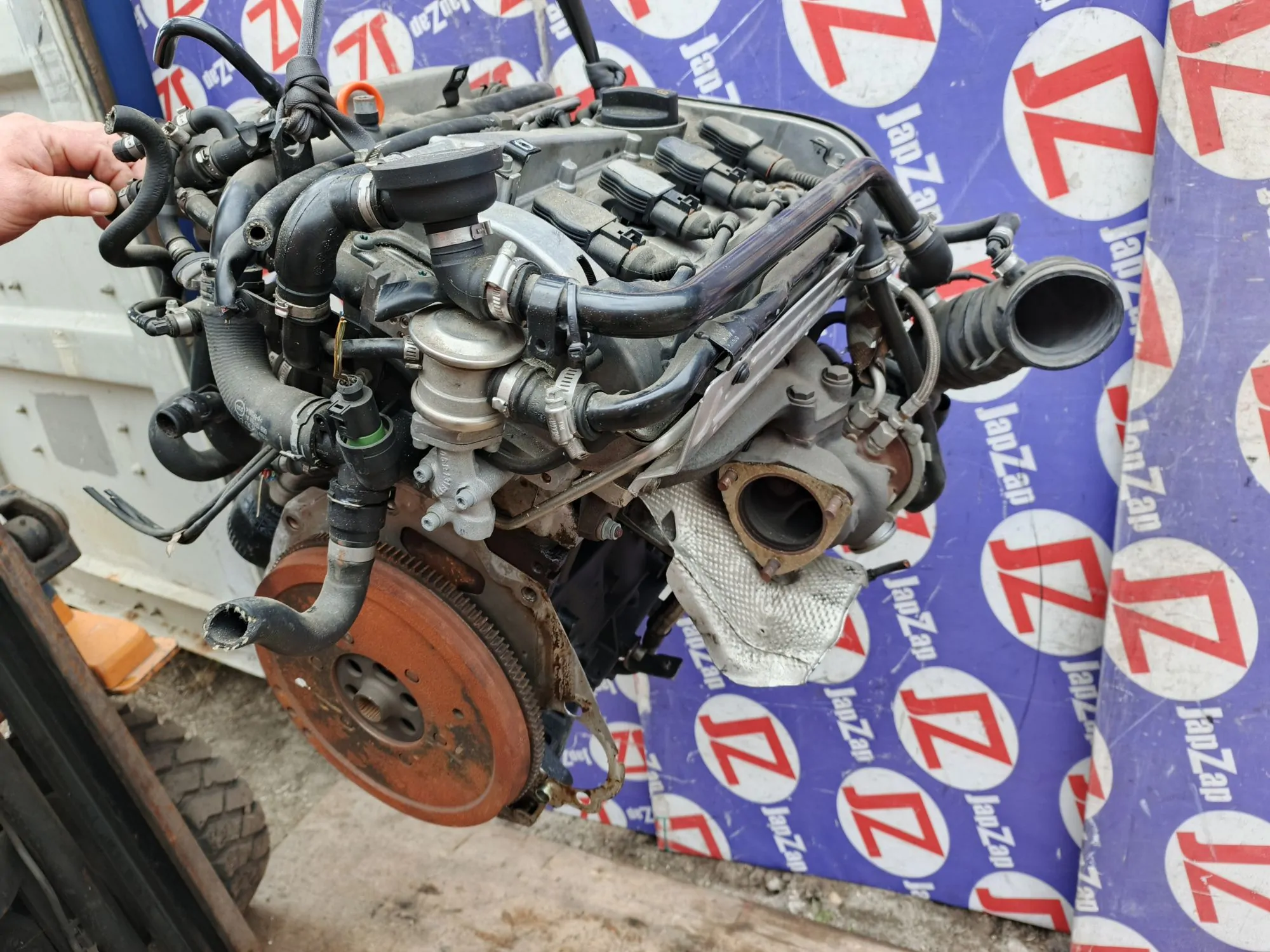 Двигатель для Audi A4 8ED  BFB      