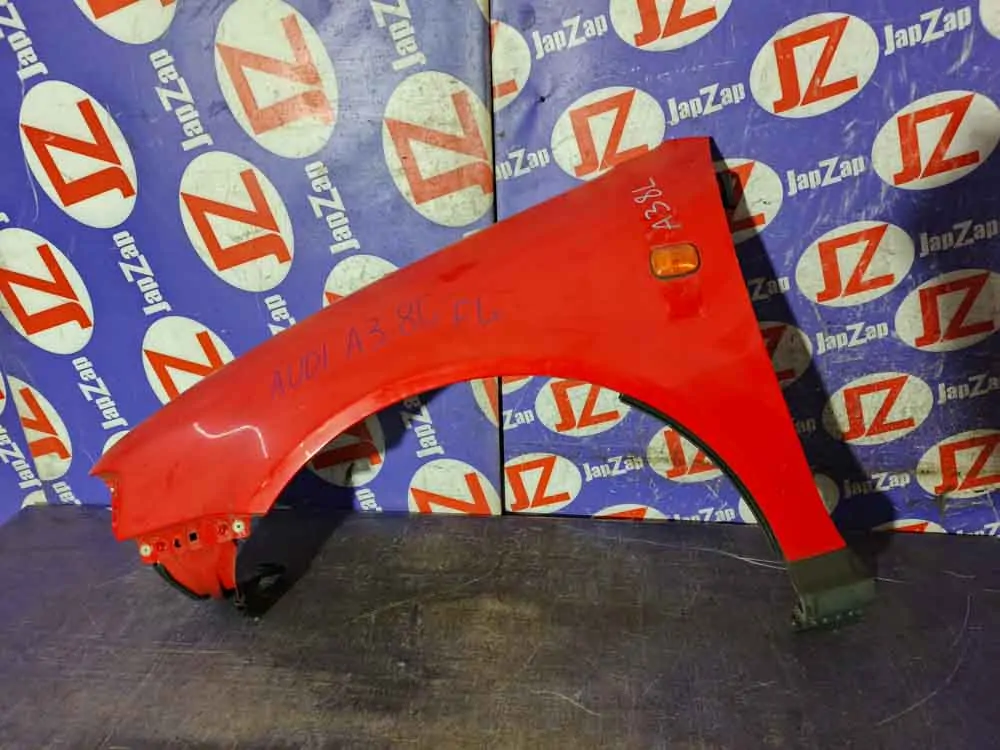 Крыло переднее Audi A3 8L