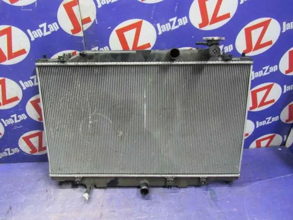 Радиатор охлаждения двигателя Mazda CX-5 KE2FW